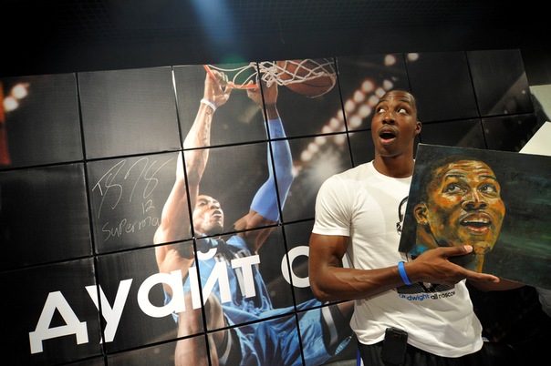 баскетболист Двайт Ховард снялись для рекламы фирмы Adidas